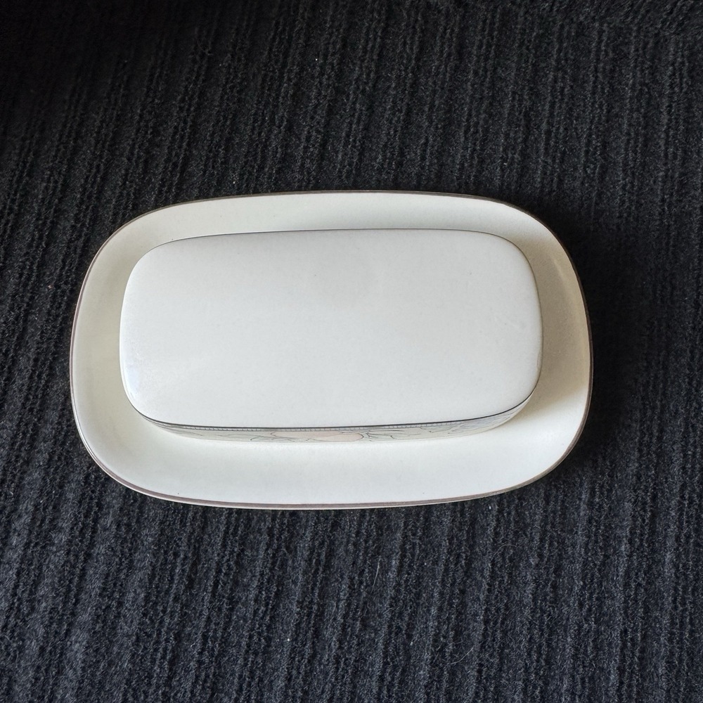 Mikasa Intaglio CAC29 Garden Harvest Butter Dish with Lid Vintage - Picture 2 of 6